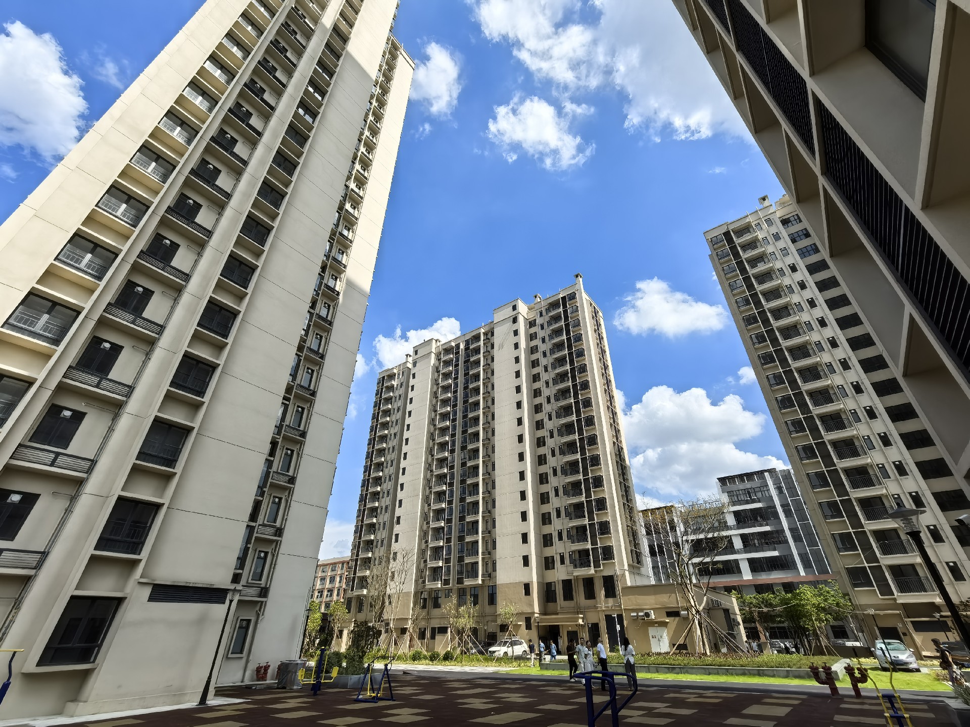 佛山市禅城区江海路e地块保障房项目顺利通过联合验收